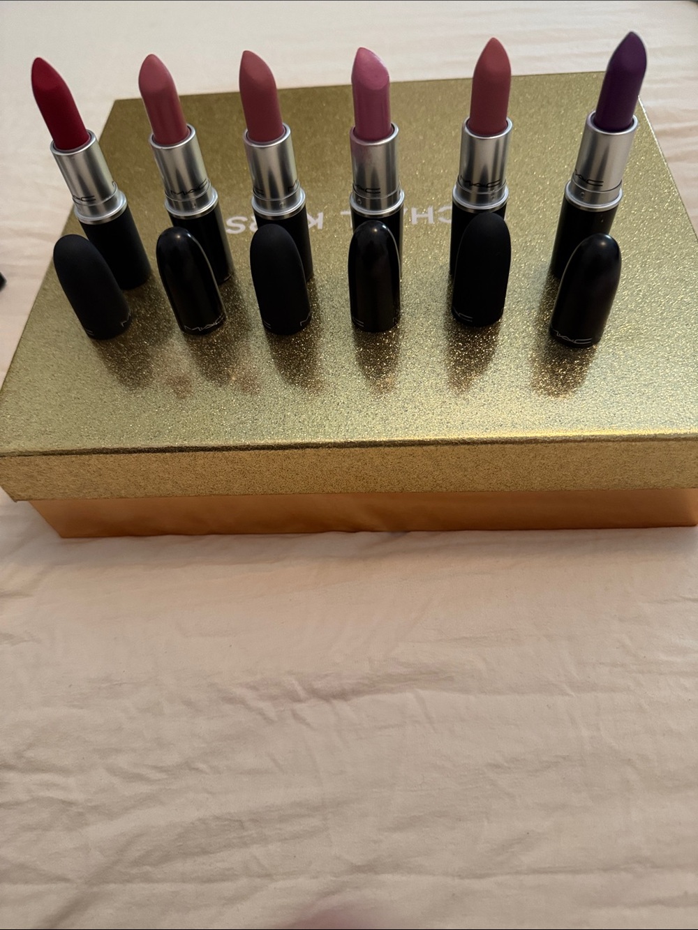 MAC LIPSTICK BUNDLE - Picture 2 of 2